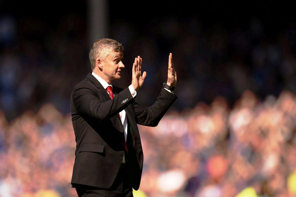 Solskjaer Serukan Kebangkitan di Derby Manchester