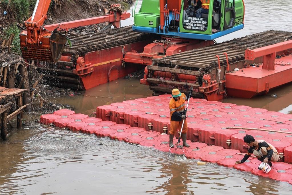 Tak Bosan Menunggu Gebrakan Anies Atasi Banjir