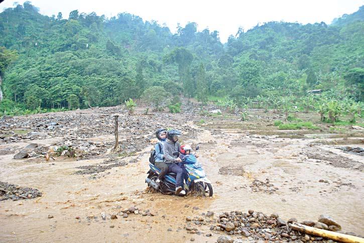 Sungai Cianjur Meluap