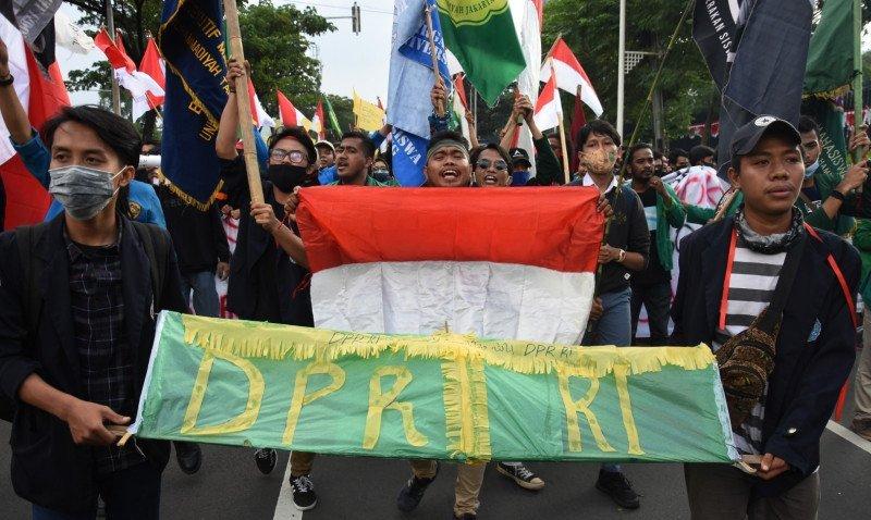 Delapan Orang Diduga Provokator Kericuan di Senayan Diringkus