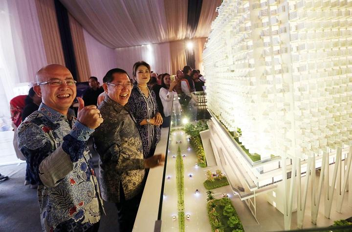 'Groundbreaking' Properti