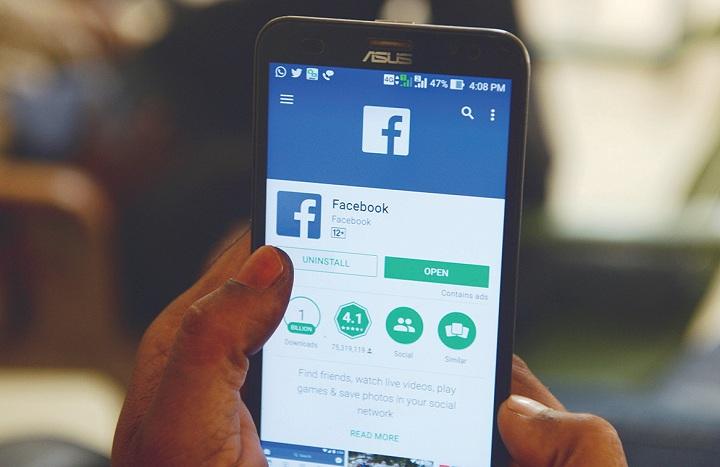 Facebook Akui Comot Data Diluar Pengguna