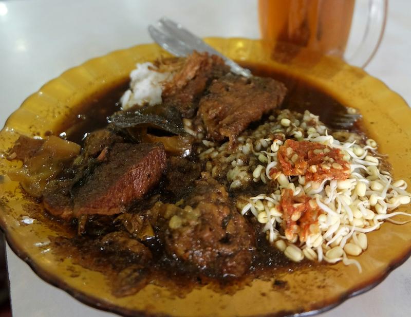 Masakan Khas Jatim di Depot Legendaris