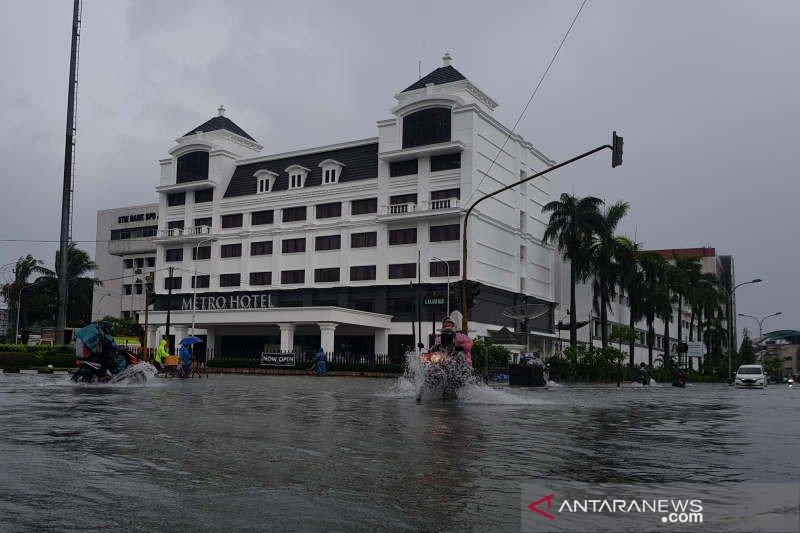 Banjir Landa Sejumlah Kawasan di Kota Semarang