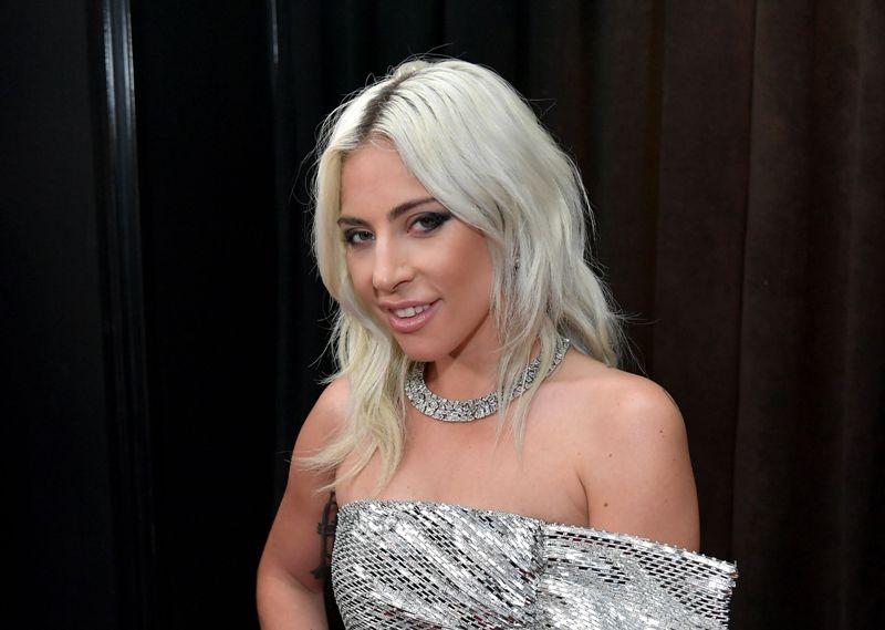 Lady Gaga Curi Perhatian di Met Gala 2019