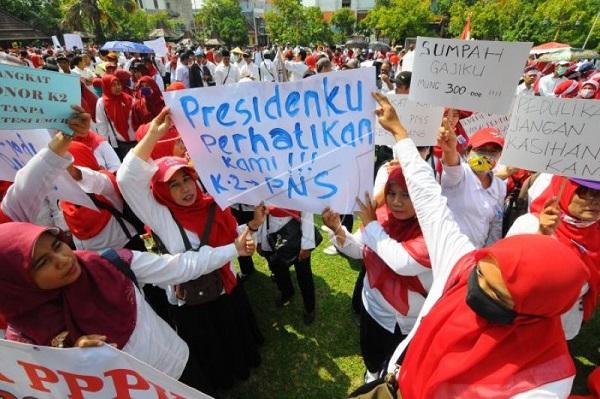 Rekrutmen Guru PPPK Solusi Sejumlah Masalah Guru