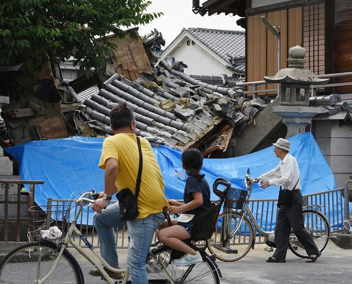 Gempa 6,1 SR di Osaka Tewaskan 3 Orang