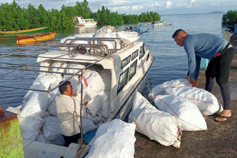 2.800 Kilogram Sampah Diangkat dari Taman Nasional Bunaken