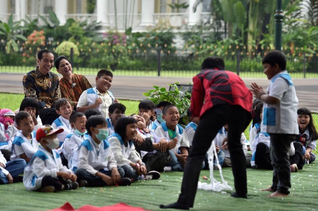 BERSAMA PENDERITA KANKER