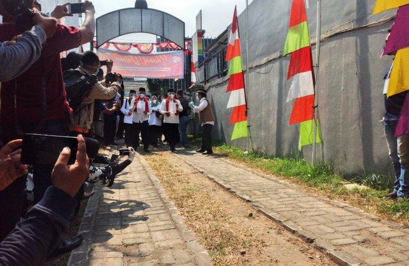 Berkas Persyaratan Pasangan Idris-Imam Lengkap