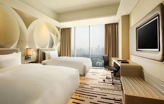 DoubleTree by Hilton Jakarta  Raih Tiga Penghargaan