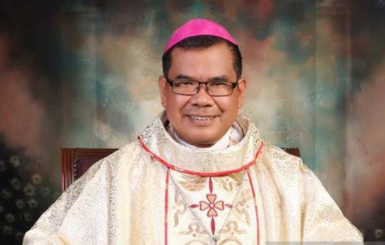 Uskup Agung Kota Medan Mgr Kornelius Sipayung Positif Covid-19