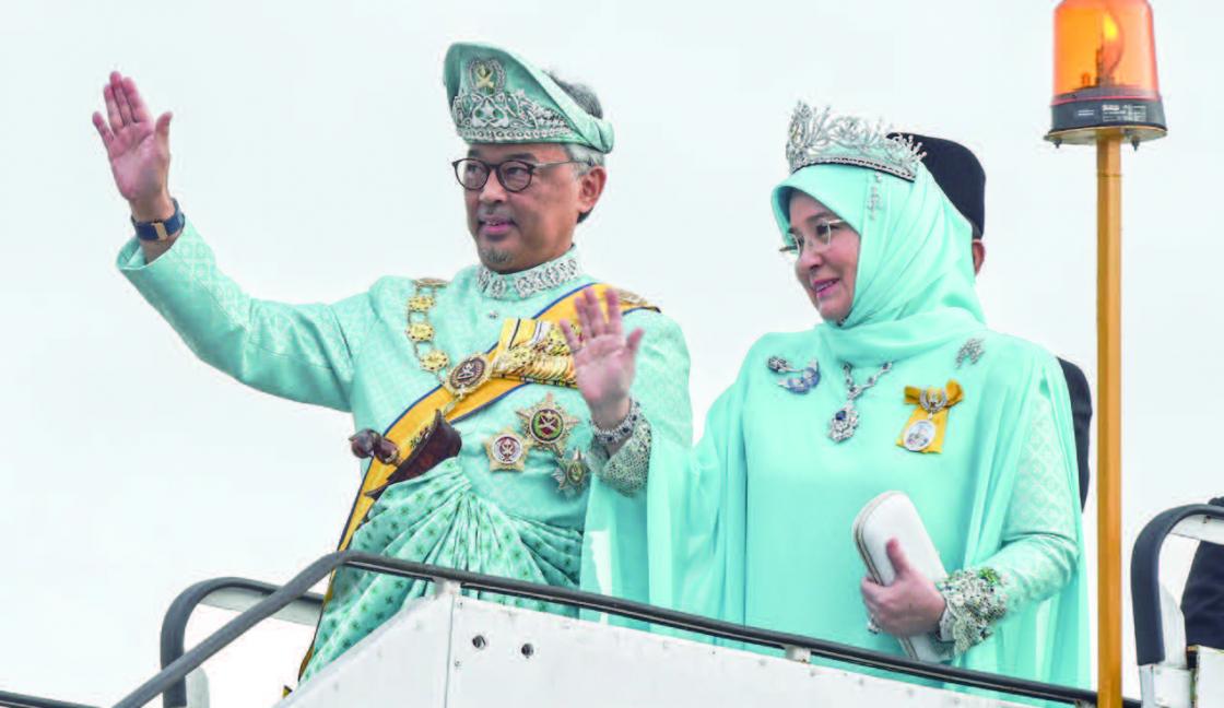Sultan Pahang Dilantik Menjadi Raja Ke-16 Malaysia