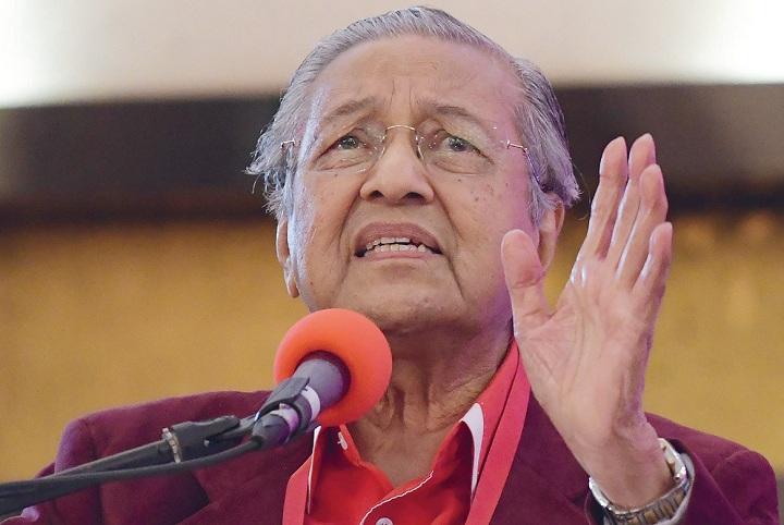 Mahathir Siap Tinjau Ulang Investasi Tiongkok