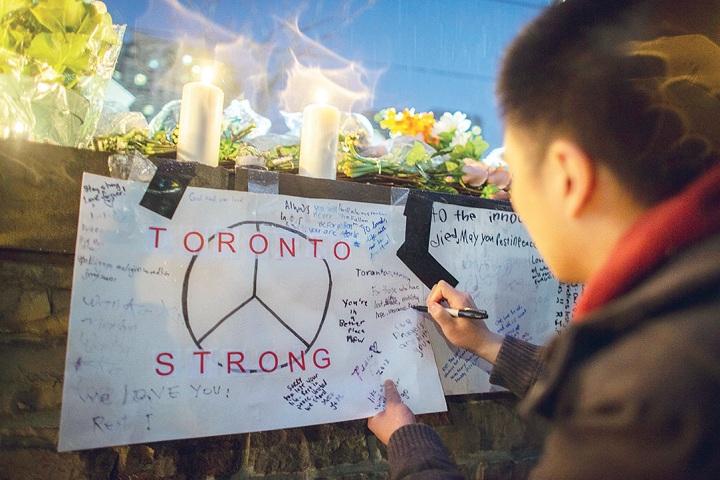 Penabrak Toronto Dikenai 10 Dakwaan Pembunuhan