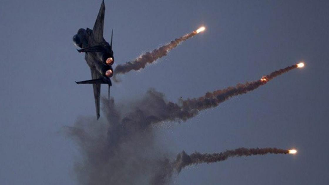 Jet Tempur Israel Gempur Pabrik Senjata Kimia Suriah