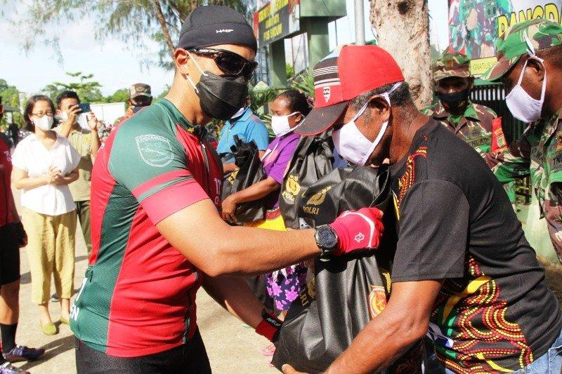 Jenderal Kopassus Ini Temui Warga Papua, Ini yang Dilakukan