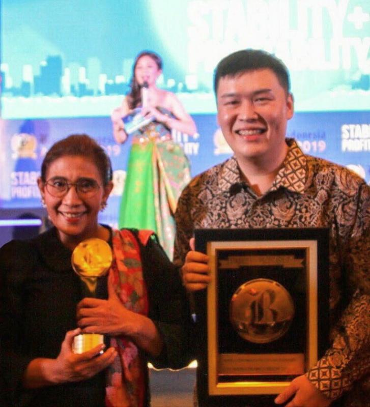 MARK Borong Dua Penghargaan