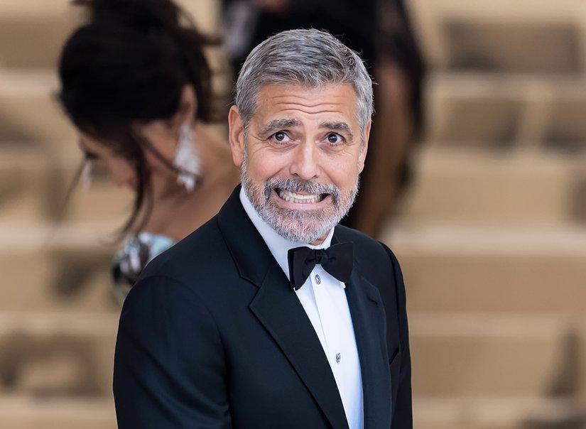 George Clooney Kecelakaan Motor di Italia
