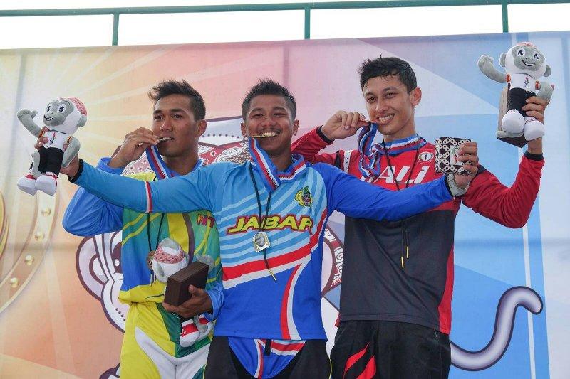 Rio Akbar Juara Asia BMX 2018
