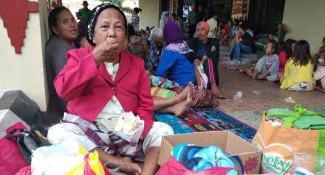Kebutuhan Perempuan dan Anak Korban Tsunami Terpenuhi