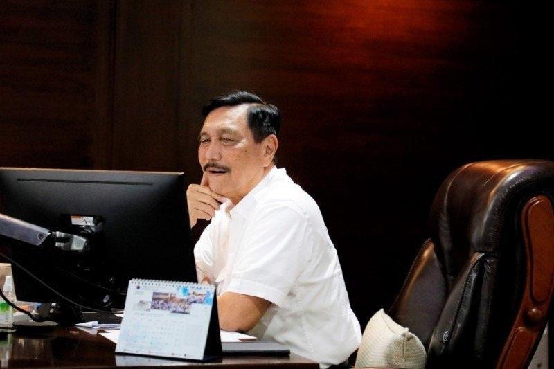 Luhut Minta Produsen Farmasi Percepat Produksi Vaksin Covid-19