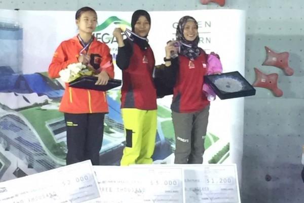 Tim Panjat Tebing Raih Emas di Kejuaraan Asia