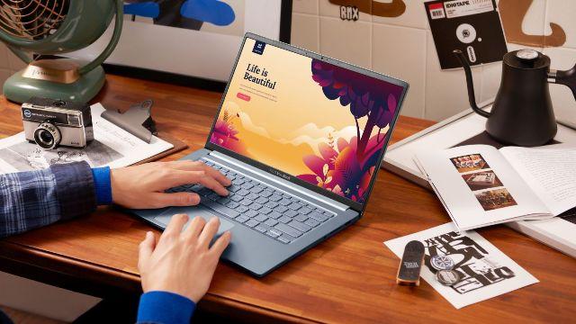 Menjawab Kebutuhan Laptop Kelas Pekerja