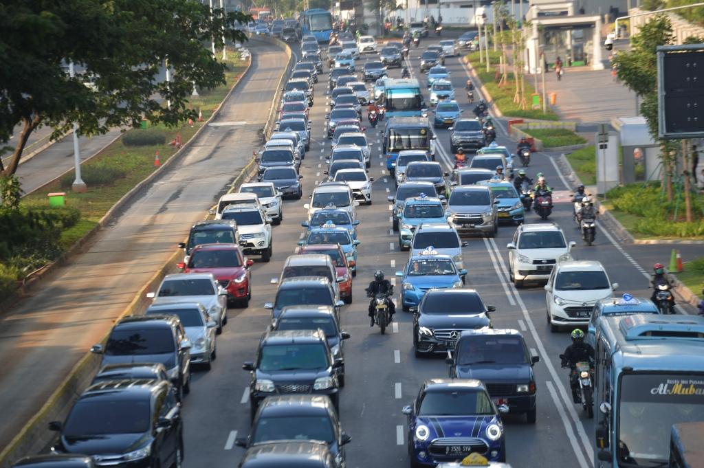 MRT Mampu Kurangi 5.600 Kendaraan di Jalan Raya