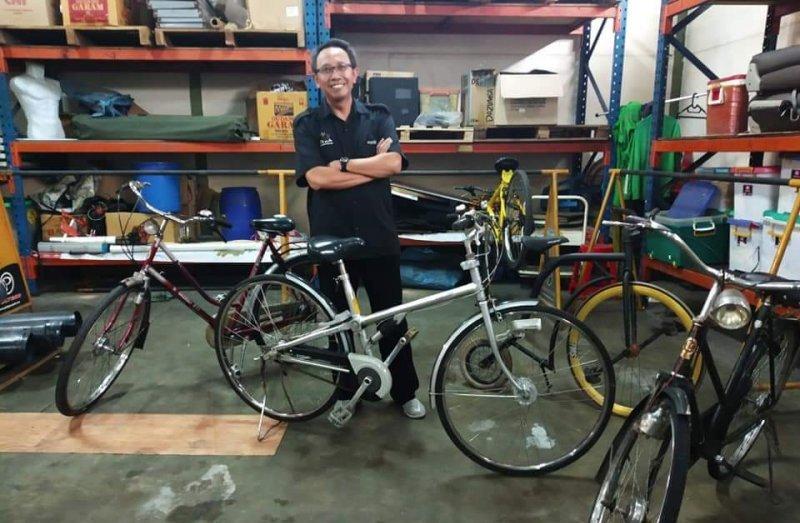 Komunitas Bike to Work Indonesia Hibah 20 Unit  Sepeda
