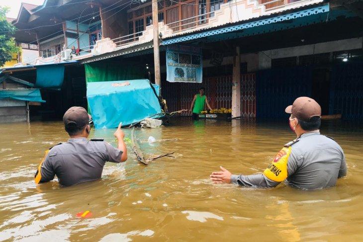 Banjir Hanyutkan 61 Rumah Warga Kayan Hulu