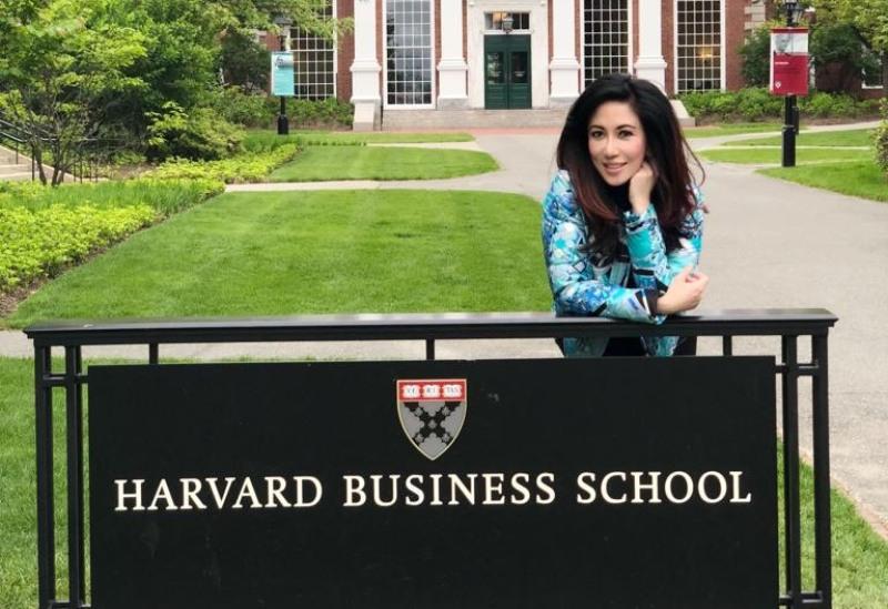 Sonia Wibisono Curi Ilmu Bisnis dari Professor Harvard