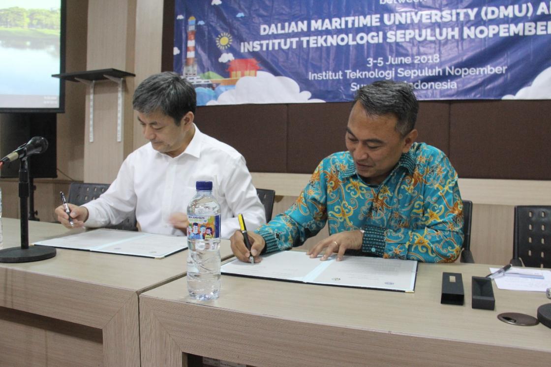 ITS Kerja Sama Maritim dengan Dalian Maritime University