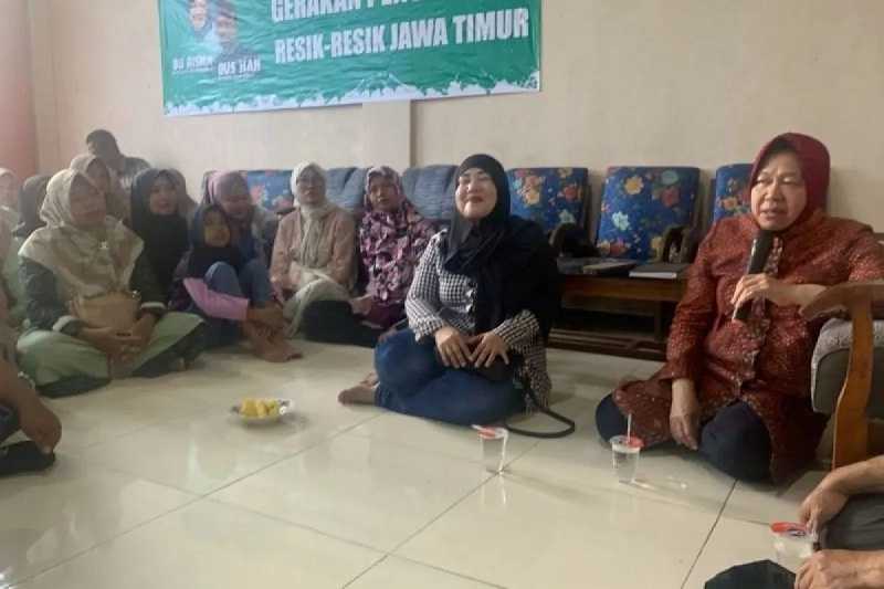 Pilkada Jatim, Risma Sambangi Relawan Pemenangan di Lamongan