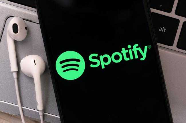Pimpinan Spotify Ungkap Telah Merumahkan 200 Karyawan di Reorg Divisi Podcast