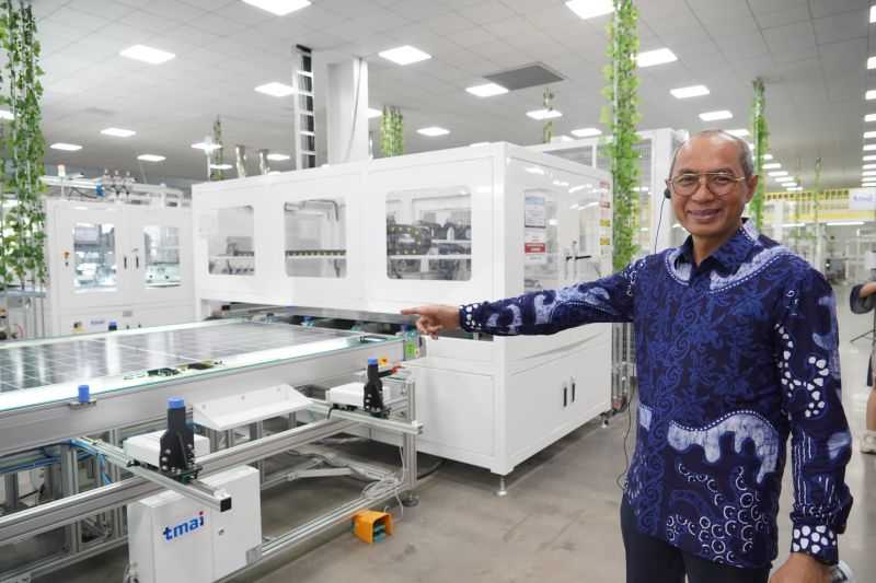 PLN IP Luncurkan Pabrik Panel Surya 1 GWp di Kendal, Pertama dan Terbesar di Indonesia