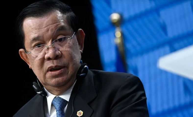 PM Kamboja Hun Sen Ancam Blokir Facebook