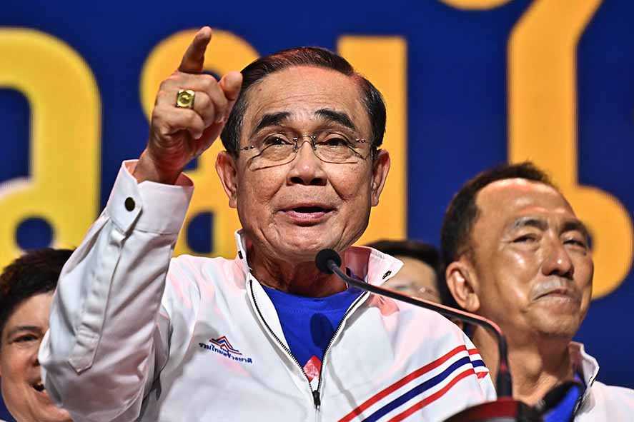 PM Prayut Tertinggal dalam  Jajak Pendapat Terbaru