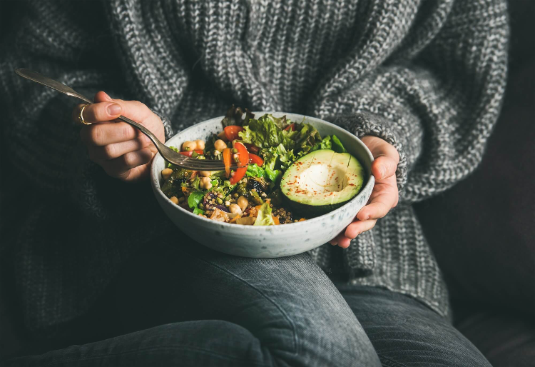 Pola Makan Vegetarian Kurangi Risiko dan Tingkat Keparahan Infeksi Covid-19