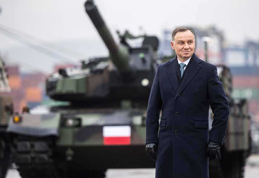Polandia Siap Jadi Tuan Rumah Senjata Nuklir