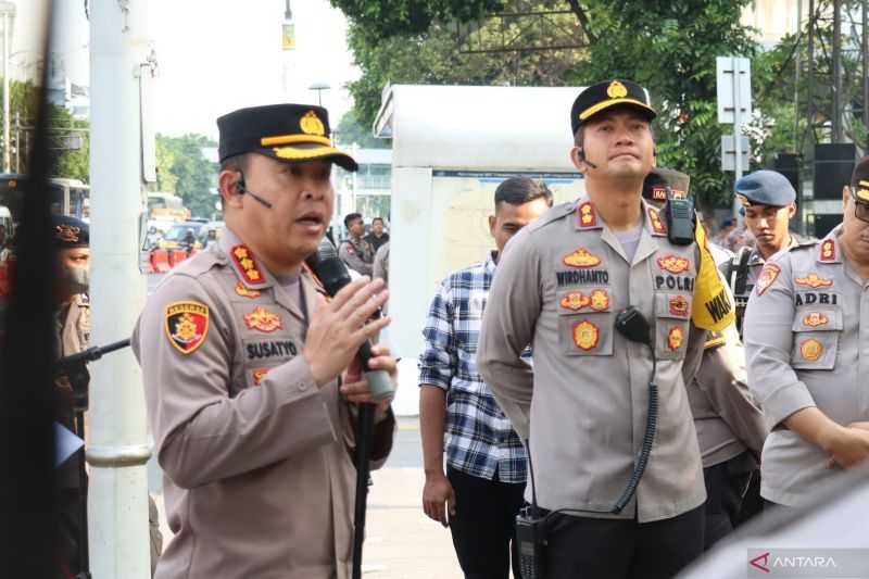 Polisi Kerahkan 1.321 Personel Saat Pengundian Nomor Urut Peserta Pilkada DKI di KPU