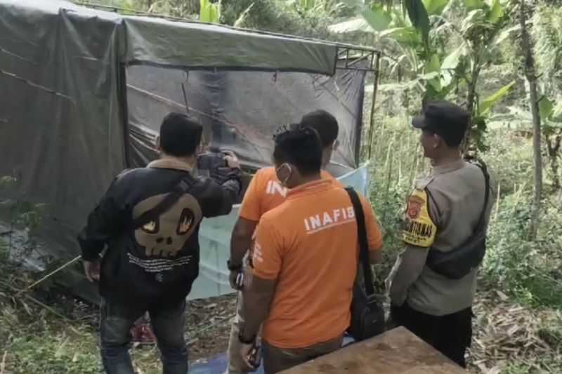 Polisi lakukan ekshumasi jasad wanita korban pembunuhan di Bandung