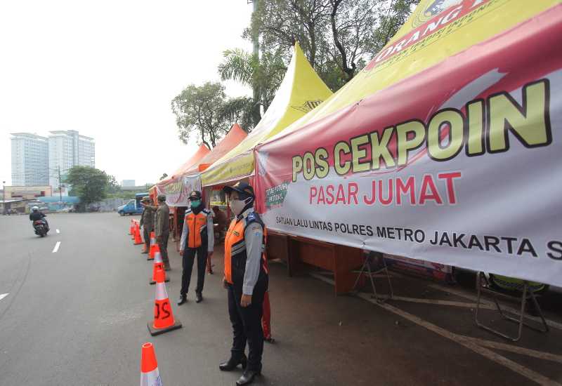 Polisi Perpanjang Penyekatan Mobilitas