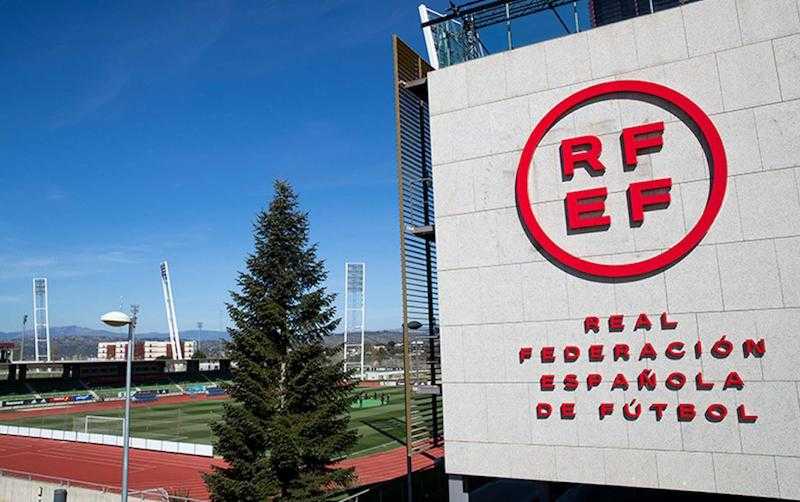 Polisi Spanyol Geledah Kantor Federasi Sepak bola RFEF Atas Dugaan Korupsi