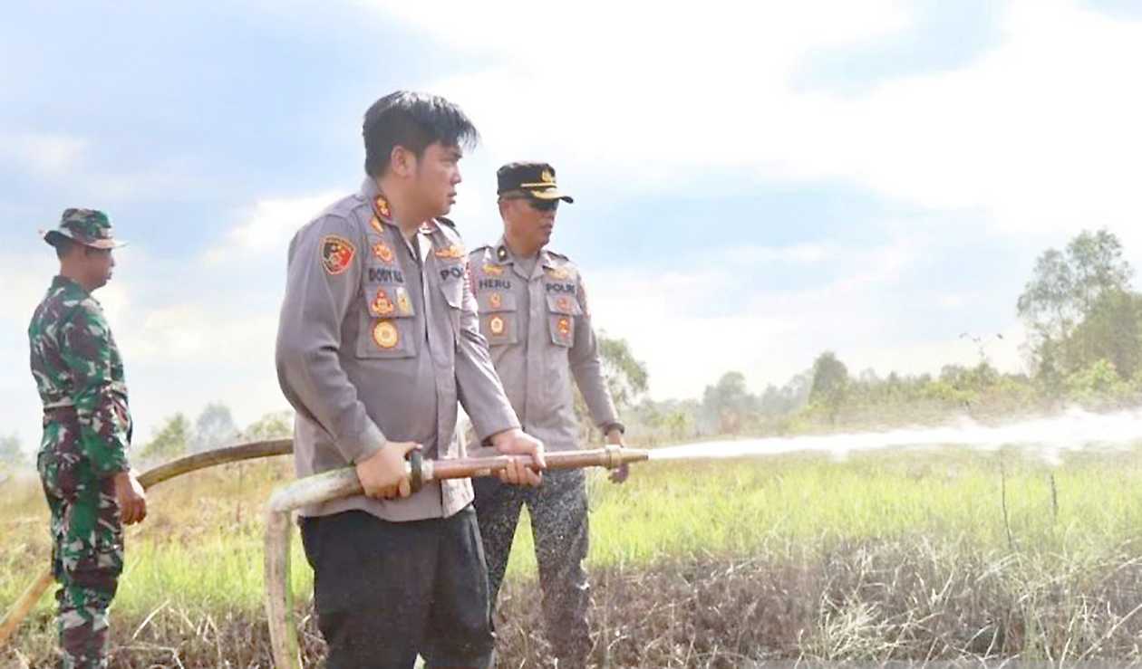 Polres Banjarbaru Wajibkan Pemilik Lahan Bertanggung Jawab Pemadaman