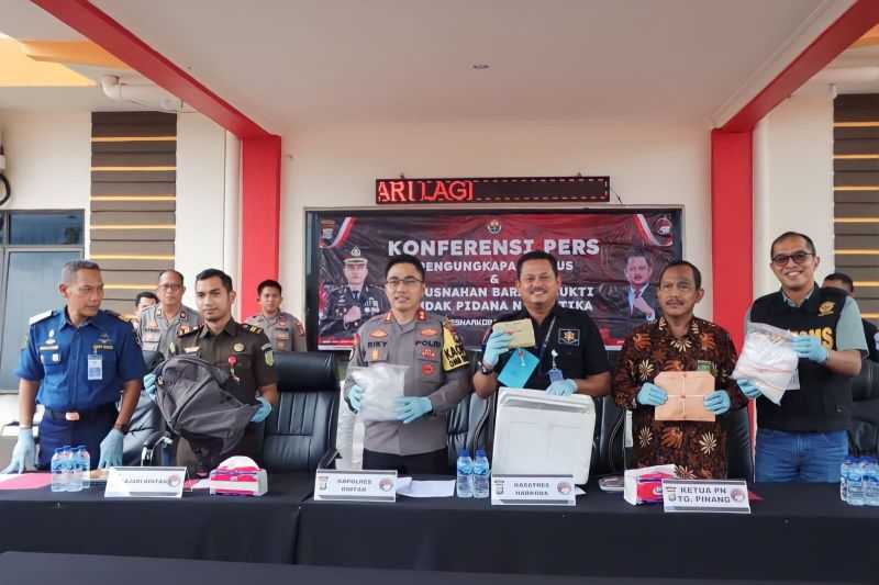 Polres Bintan musnahkan 1,5 kilogram narkoba jenis sabu