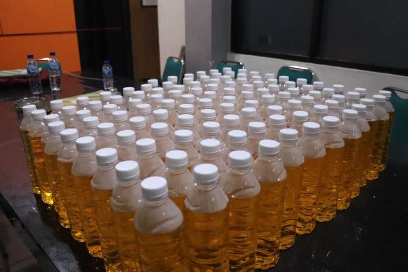 Polres Sita Ratusan Botol Minuman Keras Pada Razia Malam Takbiran di Bantul