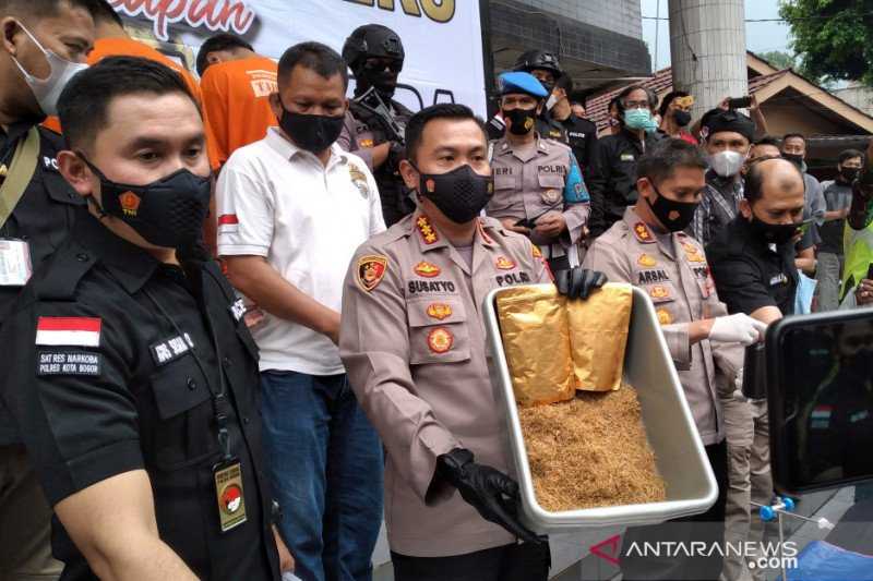 Polresta Bogor Kota Bongkar Produksi Narkoba Sintetis