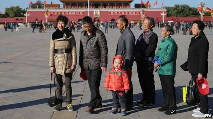 Populasi Tiongkok Menyusut untuk Pertama Kalinya dalam 60 Tahun