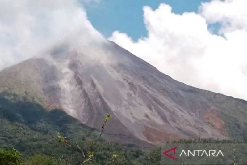 Pos PGA: Waspadai Potensi Runtuhnya Material Vulkanik Gunung Karangetang